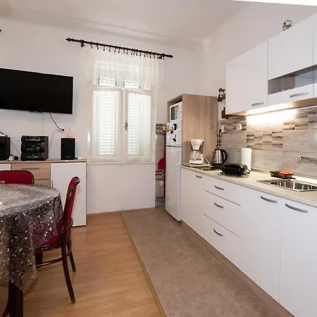 Apartman Paun Apartment *